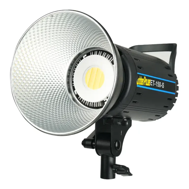 نمای روبروی نور LED گلدن‌پاور مدل ET-150-S