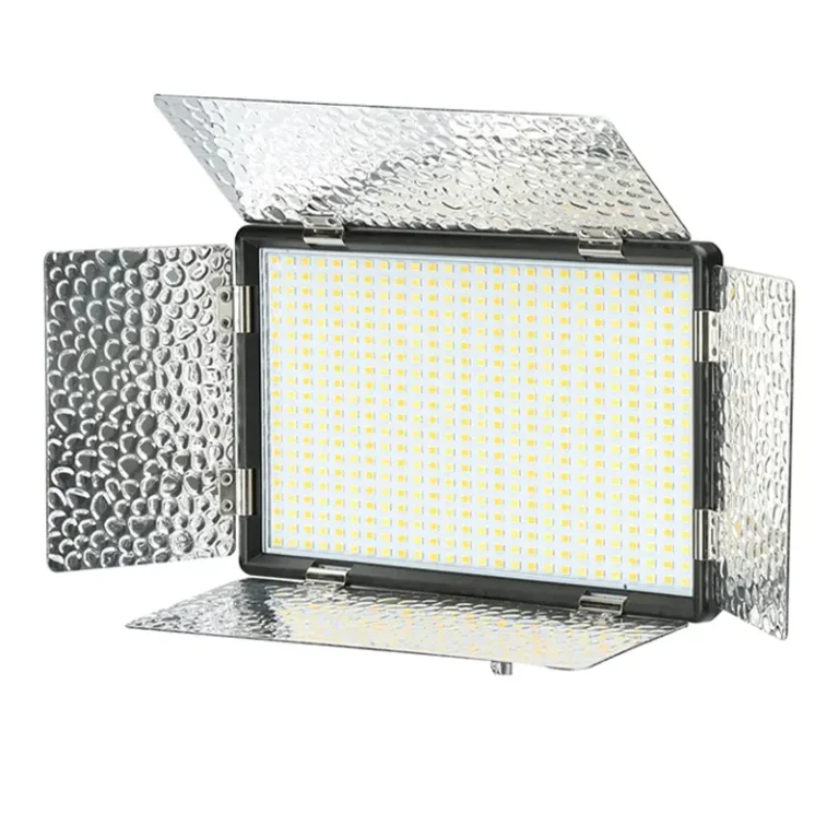 نمای کناری نور LED بستون 520 عددی