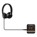 اتصال گیرنده میکروفون بی‌سیم کامیکا چهار کاربره مدل Vimo Q به هدفون از طریق کابل 3.5 میلی‌متری