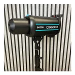 نمای سه‌رخ فلاش استودیویی گودکس مدل QS600II (دست دوم)