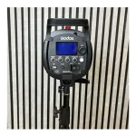 نمای پشتی فلاش استودیویی گودکس مدل QS400II (دست دوم)